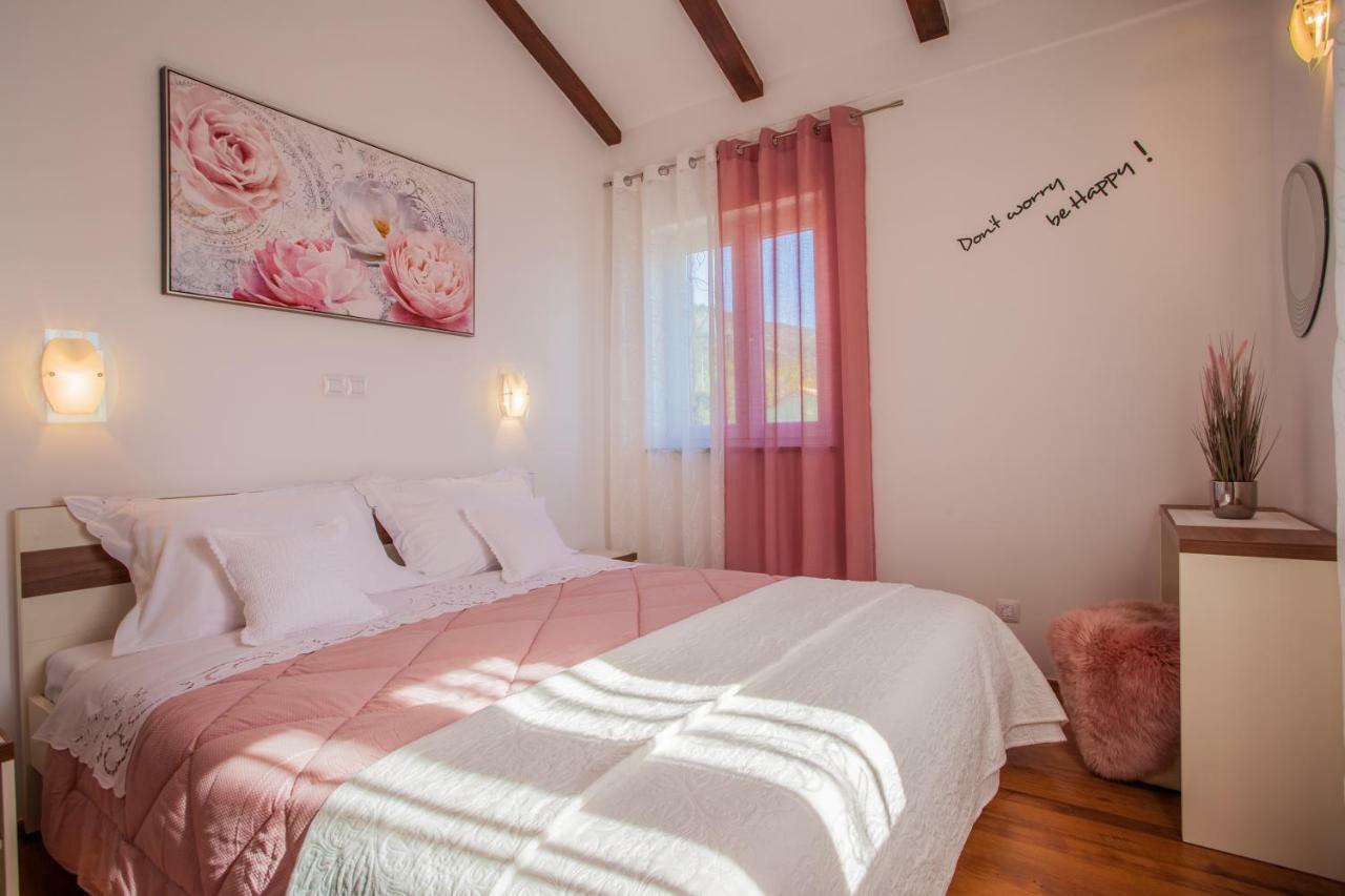 קרס Apartman Madlen מראה חיצוני תמונה