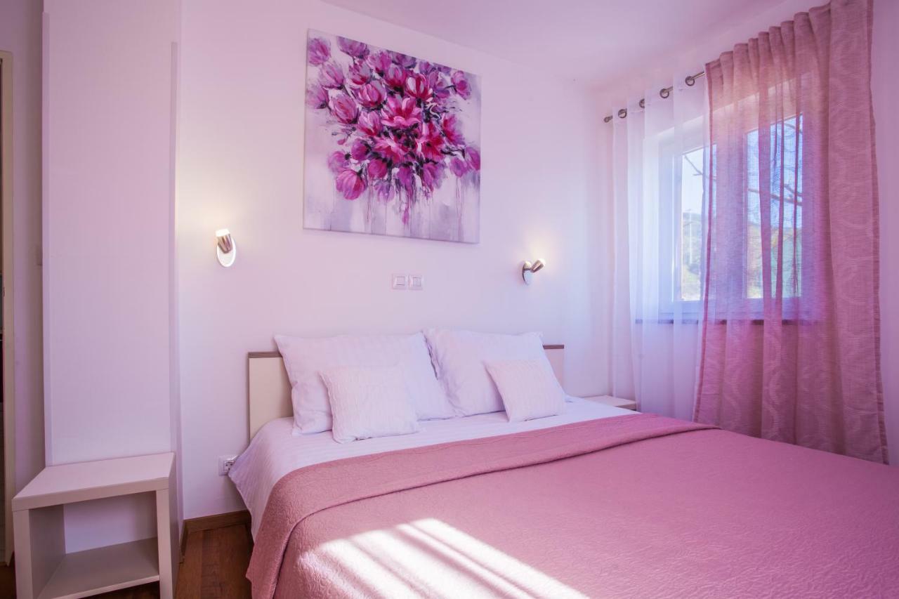 קרס Apartman Madlen מראה חיצוני תמונה
